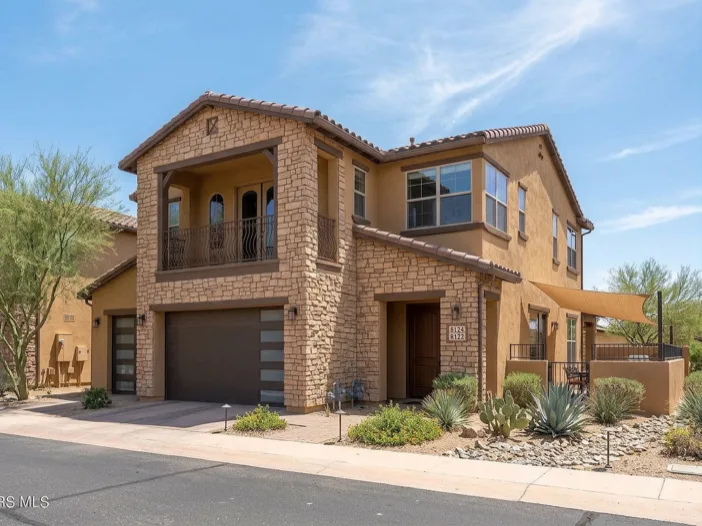 Duplex in Scottsdale, AZ